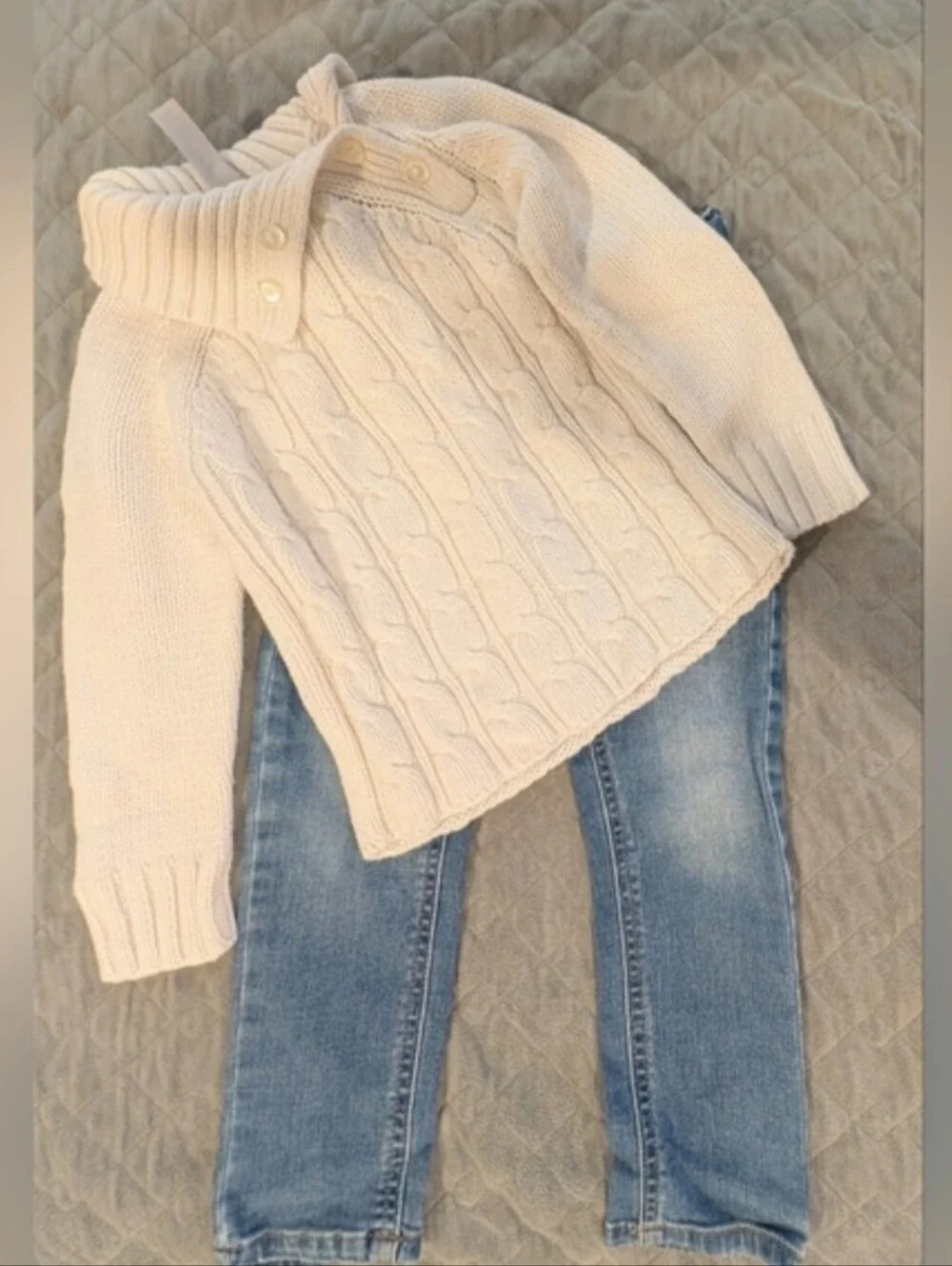 N/A stylish white